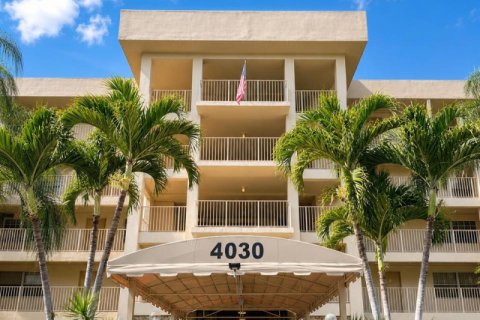 Condo à Pompano Beach, Floride, 2 chambres № 2087513