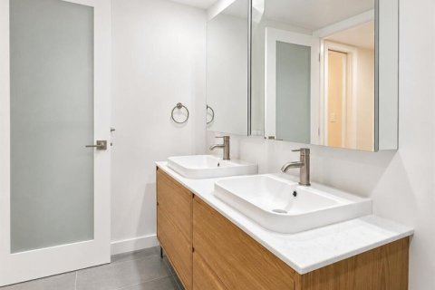 Copropriété à vendre à Pompano Beach, Floride: 2 chambres, 112.97 m2 № 2087513 - photo 11