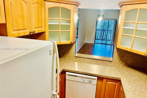 Condominio en venta en Plantation, Florida, 2 dormitorios, 112.41 m2 № 2152438 - foto 6