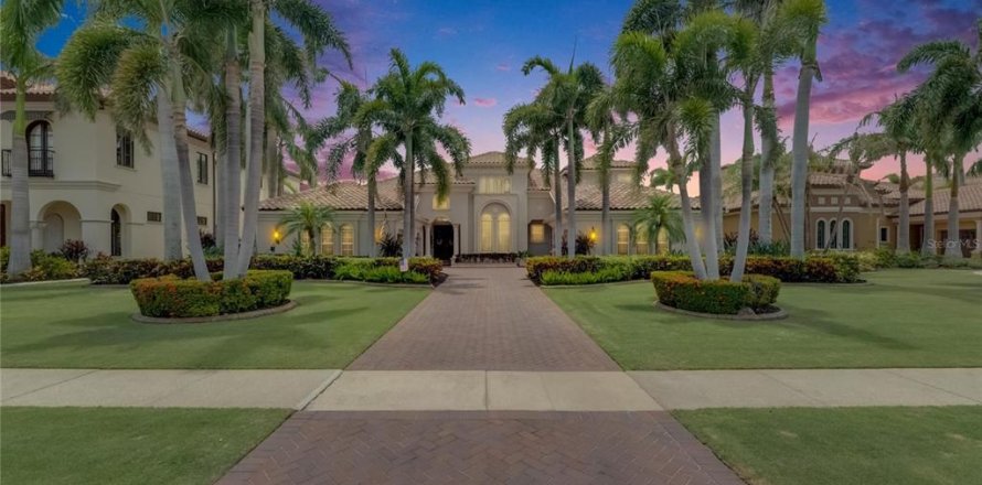 Casa en Apollo Beach, Florida 5 dormitorios, 393.44 m2 № 1677691