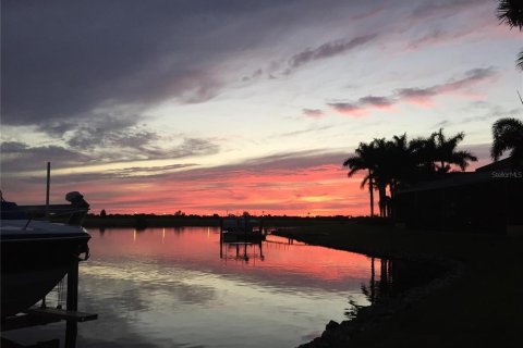 Casa en venta en Apollo Beach, Florida, 5 dormitorios, 393.44 m2 № 1677691 - foto 5
