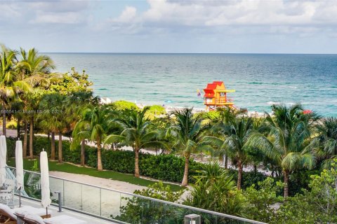 Condominio en alquiler en Miami Beach, Florida, 2 dormitorios, 109.62 m2 № 1859403 - foto 4