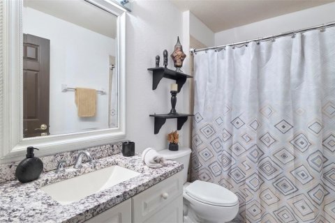 House in Cape Coral, Florida 3 bedrooms, 150.13 sq.m. № 1615328 - photo 7