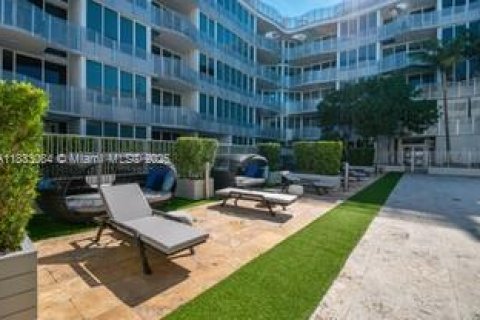 Condominio en venta en Miami Beach, Florida, 1 dormitorio, 73.49 m2 № 1957931 - foto 21