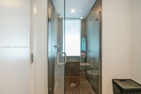 Condominio en venta en Miami Beach, Florida, 1 dormitorio, 73.49 m2 № 1957931 - foto 3