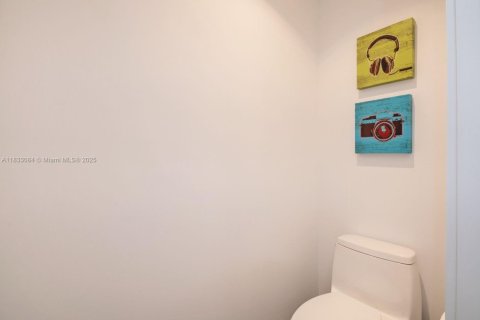 Condominio en venta en Miami Beach, Florida, 1 dormitorio, 73.49 m2 № 1957931 - foto 9