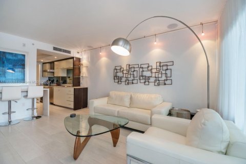 Condominio en venta en Miami Beach, Florida, 1 dormitorio, 73.49 m2 № 1957931 - foto 12