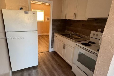 Appartement à louer à West Park, Floride: 1 chambre, 46.45 m2 № 1990422 - photo 4