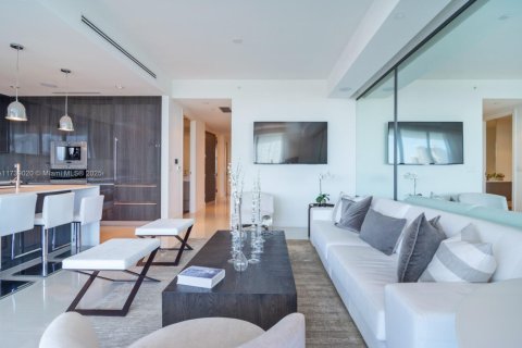 Copropriété à vendre à Aventura, Floride: 3 chambres, 222.78 m2 № 1990409 - photo 4