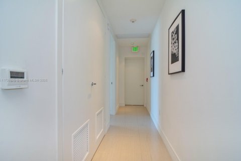 Copropriété à vendre à Aventura, Floride: 3 chambres, 222.78 m2 № 1990409 - photo 12