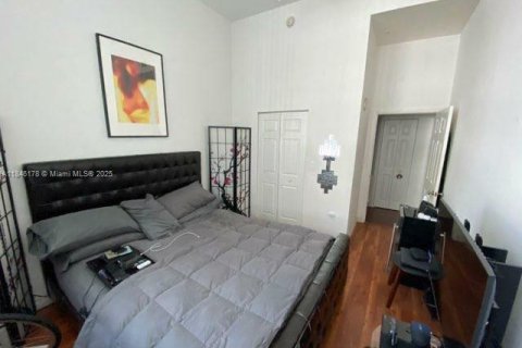 Купить кондоминиум в Майами, Флорида 2 спальни, 97.92м2, № 2088673 - фото 12