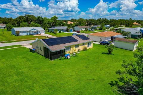 House in North Port, Florida 3 bedrooms, 109.25 sq.m. № 1854466 - photo 18