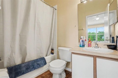 Townhouse in Riverview, Florida 2 bedrooms, 96.15 sq.m. № 2217892 - photo 17