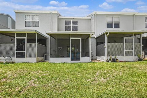 Townhouse in Riverview, Florida 2 bedrooms, 96.15 sq.m. № 2217892 - photo 28