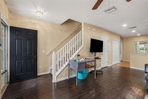 Townhouse in Riverview, Florida 2 bedrooms, 96.15 sq.m. № 2217892 - photo 4