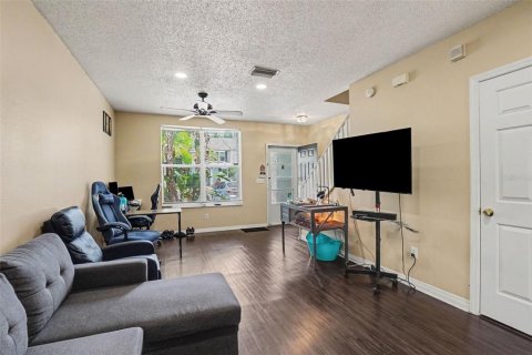 Townhouse in Riverview, Florida 2 bedrooms, 96.15 sq.m. № 2217892 - photo 3