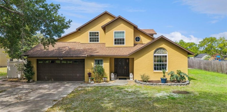 Villa ou maison à Kissimmee, Floride 4 chambres, 335.28 m2 № 2115693