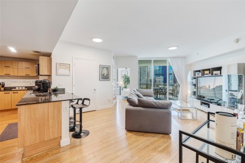 Copropriété à vendre à Miami, Floride: 2 chambres, 99.87 m2 № 1867247 - photo 4