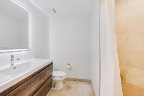 Copropriété à vendre à Miami, Floride: 2 chambres, 99.87 m2 № 1867247 - photo 16