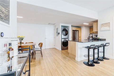 Copropriété à vendre à Miami, Floride: 2 chambres, 99.87 m2 № 1867247 - photo 5