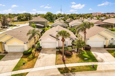 House in Clermont, Florida 4 bedrooms, 183.48 sq.m. № 1651091 - photo 26