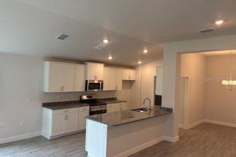 Casa en venta en Dunnellon, Florida, 3 dormitorios, 183.02 m2 № 2229878 - foto 4