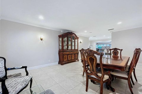 Casa en venta en Tampa, Florida, 3 dormitorios, 216.65 m2 № 1911238 - foto 8