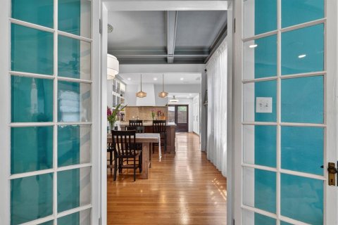 Villa ou maison à vendre à Tampa, Floride: 3 chambres, 261.89 m2 № 2142020 - photo 25