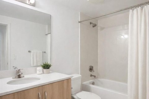 Condo in Miami, Florida, 3 bedrooms № 2262124 - photo 25