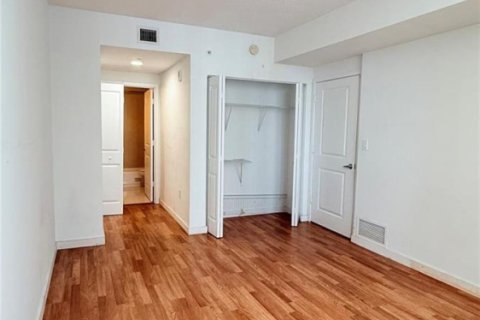Condo in Miami, Florida, 3 bedrooms № 2262124 - photo 18