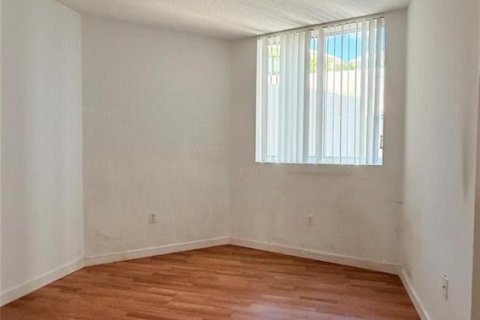 Condo in Miami, Florida, 3 bedrooms № 2262124 - photo 27