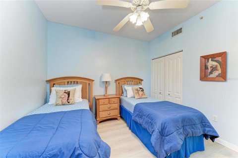 Condo in Sarasota, Florida, 2 bedrooms № 2099244 - photo 29