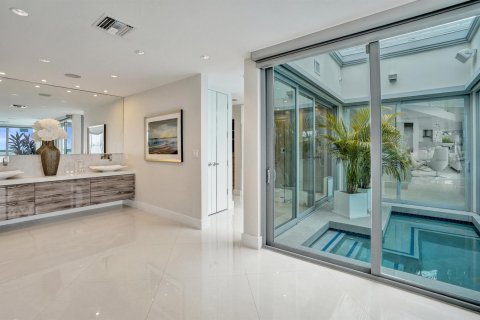 Casa en venta en Fort Lauderdale, Florida, 3 dormitorios, 304.53 m2 № 2268276 - foto 28