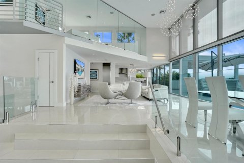 Casa en venta en Fort Lauderdale, Florida, 3 dormitorios, 304.53 m2 № 2268276 - foto 22