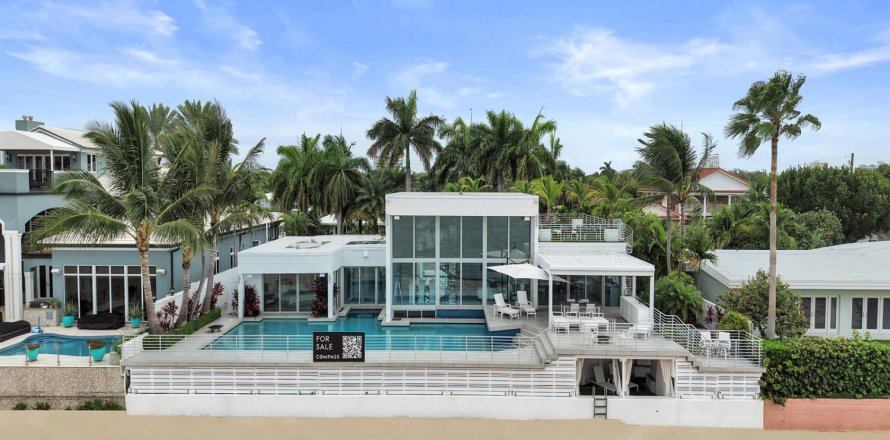 Casa en Fort Lauderdale, Florida 3 dormitorios, 304.53 m2 № 2268276