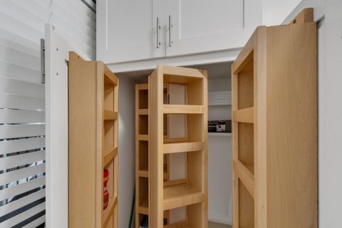 Купить кондоминиум в Себастьян, Флорида 4 комнаты, 92.44м2, № 2085119 - фото 28