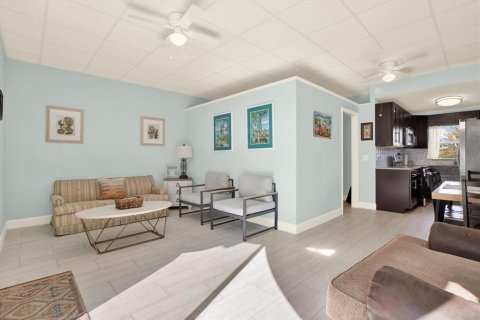 Copropriété à vendre à Indian Shores, Floride: 1 chambre, 48.49 m2 № 2316847 - photo 9