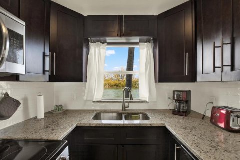 Copropriété à vendre à Indian Shores, Floride: 1 chambre, 48.49 m2 № 2316847 - photo 16