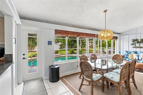 Villa ou maison à vendre à Venice, Floride: 2 chambres, 122.91 m2 № 2409011 - photo 14