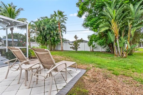 Villa ou maison à vendre à Venice, Floride: 2 chambres, 122.91 m2 № 2409011 - photo 30