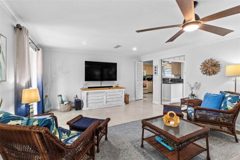 Villa ou maison à vendre à Venice, Floride: 2 chambres, 122.91 m2 № 2409011 - photo 6