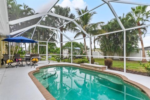 Villa ou maison à vendre à Venice, Floride: 2 chambres, 122.91 m2 № 2409011 - photo 27