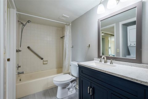 Condo in Clearwater, Florida, 1 bedroom № 2208887 - photo 23