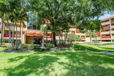 Condo in Clearwater, Florida, 1 bedroom № 2208887 - photo 5