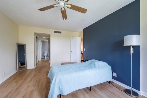 Condo in Clearwater, Florida, 1 bedroom № 2208887 - photo 26