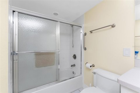 Condo in Punta Gorda, Florida, 3 bedrooms  № 1673887 - photo 25