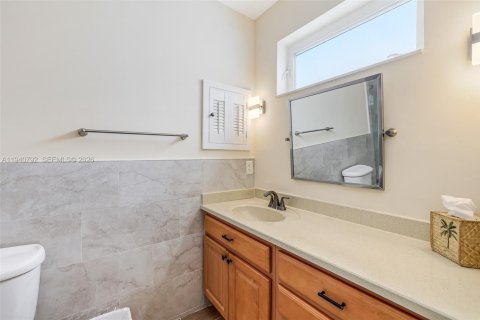 Купить виллу или дом в Бискейн-Парк, Флорида 3 спальни, 221.85м2, № 1998000 - фото 22