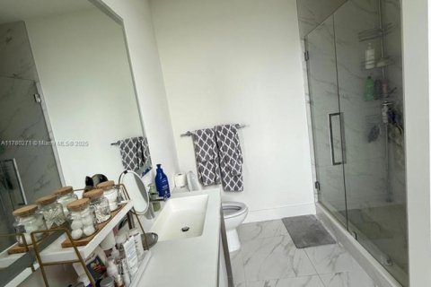 Купить кондоминиум в Санрайз, Флорида 2 спальни, 107.3м2, № 1714755 - фото 8