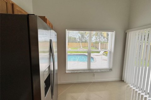 Villa ou maison à louer à Margate, Floride: 3 chambres, 137.68 m2 № 2086274 - photo 12