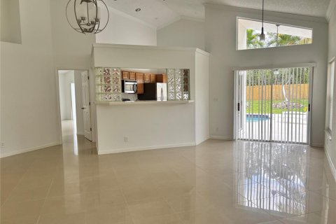 Villa ou maison à louer à Margate, Floride: 3 chambres, 137.68 m2 № 2086274 - photo 8